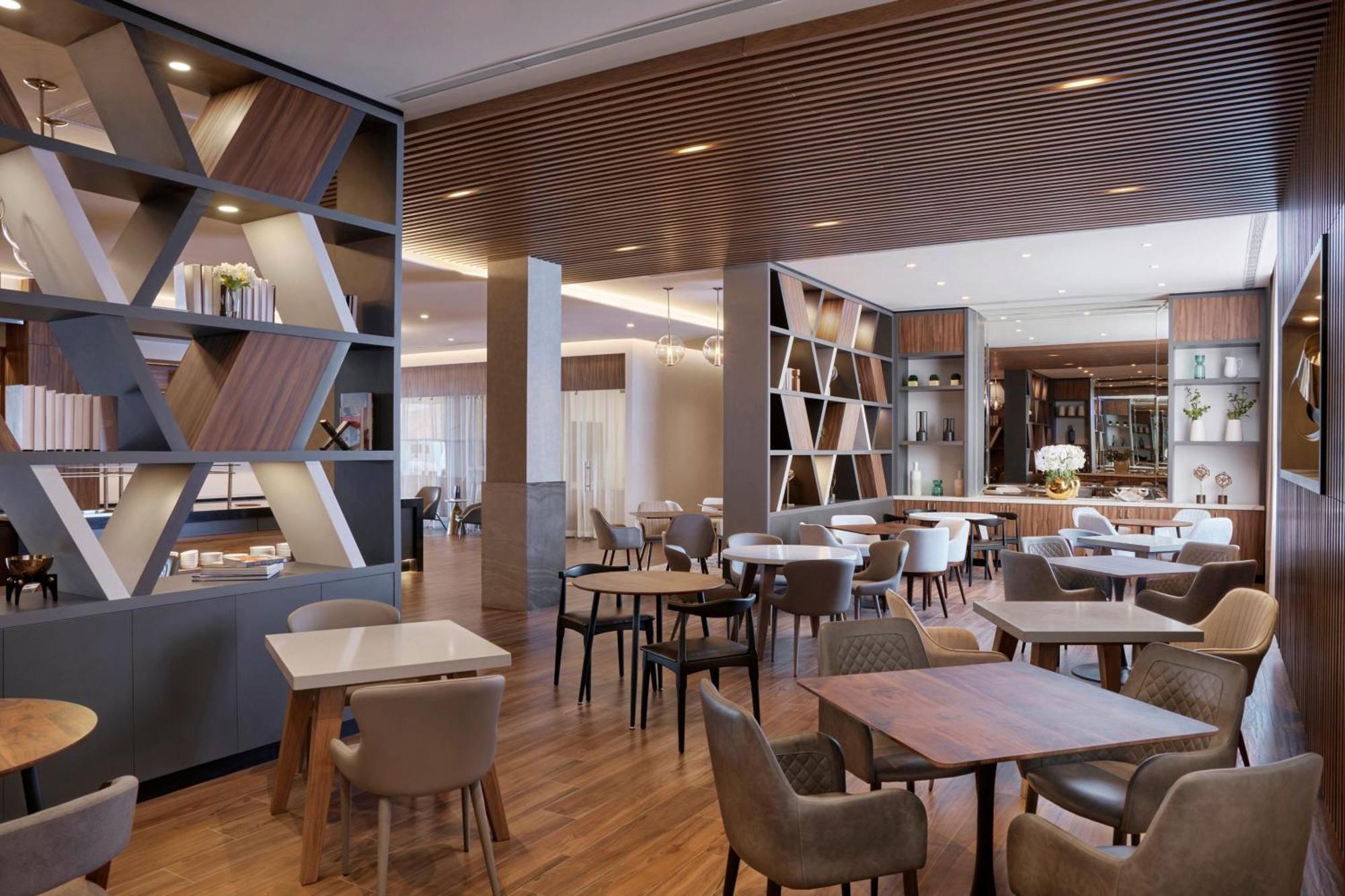 Ac Hotel By Marriott Saltillo Exterior photo