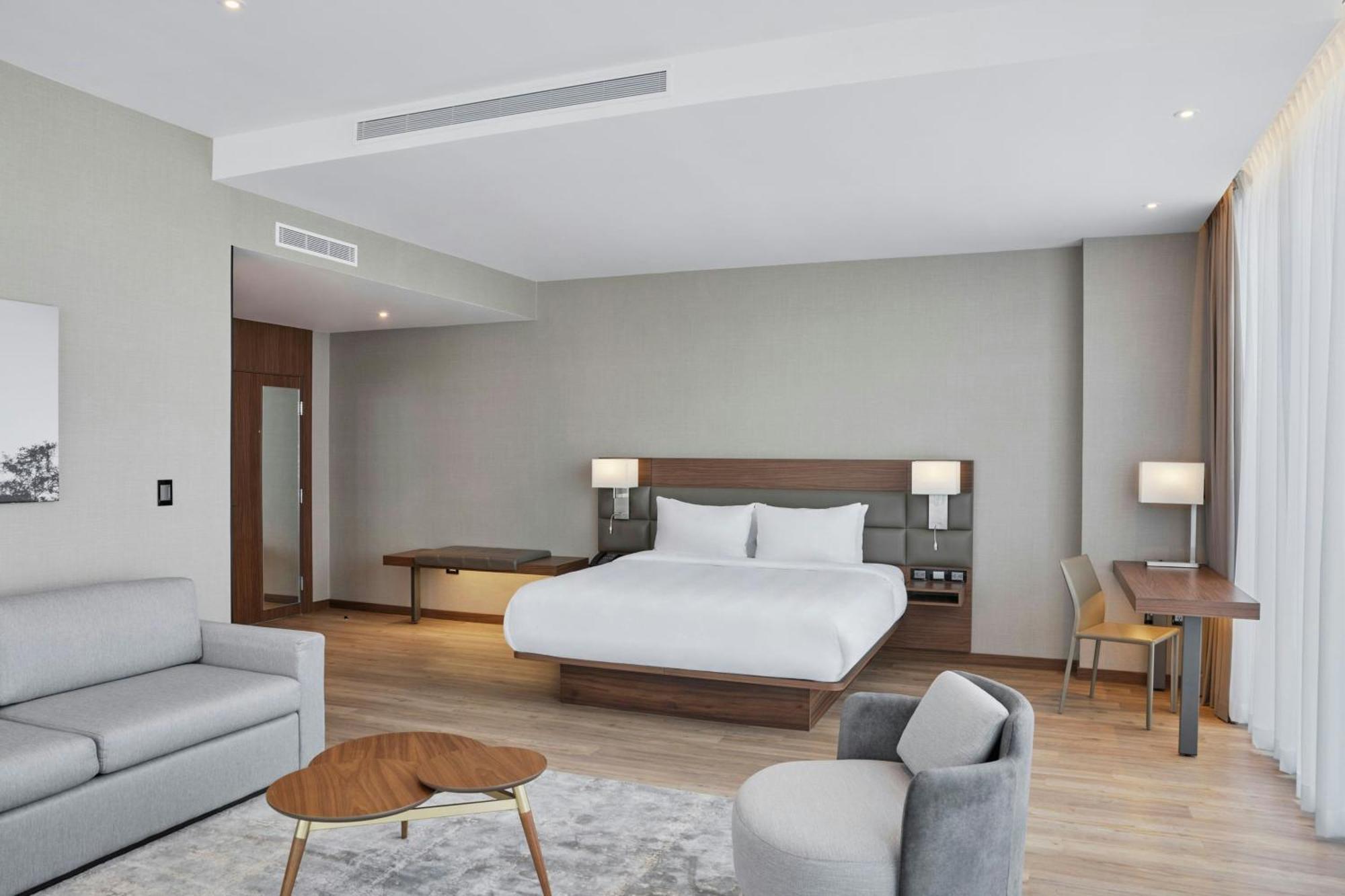 Ac Hotel By Marriott Saltillo Exterior photo